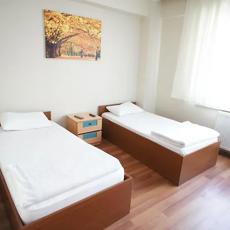 Modi Hotel *